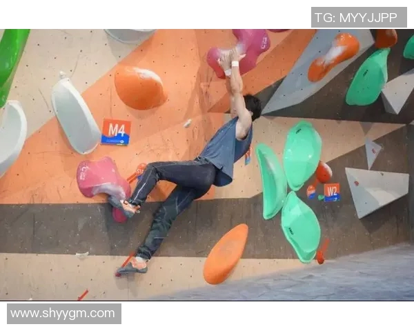 攀岩深度揭秘上海攀岩队的防反策略与训练秘籍