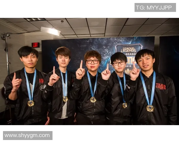 EDG在英雄联盟团队协作排名中创新高展现强大实力与默契配合