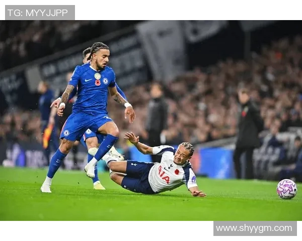 切尔西与热刺对决佩德罗表现抢眼助球队争夺胜利 切尔西与热刺对决佩德罗表现抢眼助球队争夺胜利