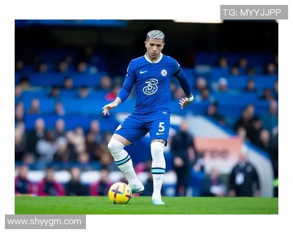 切尔西与曼联历史交锋回顾及战绩分析探讨 切尔西与曼联历史交锋回顾及战绩分析探讨