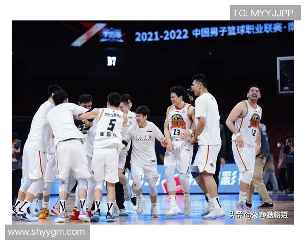 广东男篮迎战北京队争夺cBA季后赛席位精彩对决不可错过