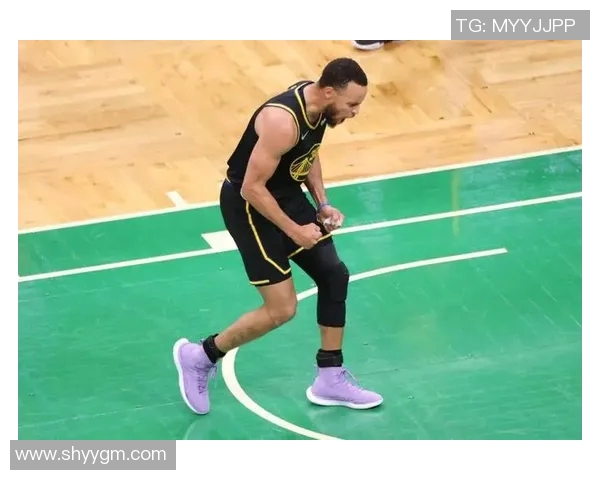 库里三分大赛决赛创历史连中20球夺冠震惊全场 库里三分大赛决赛创历史连中20球夺冠震惊全场