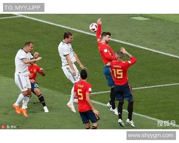 格拉夫下与埃青年激战正酣精彩瞬间回顾与赛后分析 格拉夫下与埃青年激战正酣精彩瞬间回顾与赛后分析