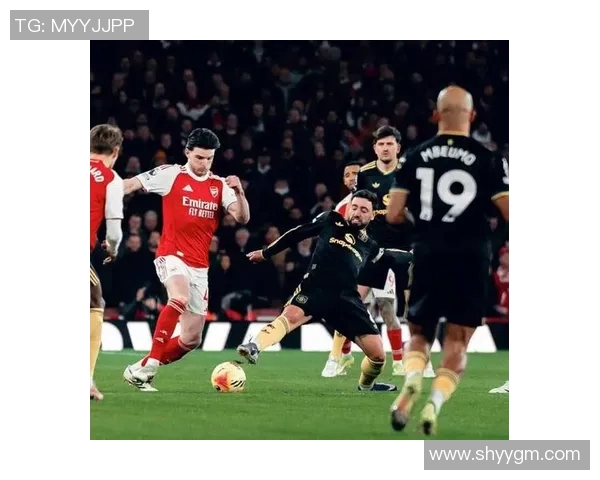 曼联队与曼城队激战再续英超宿敌之争荣耀与激情的巅峰对决