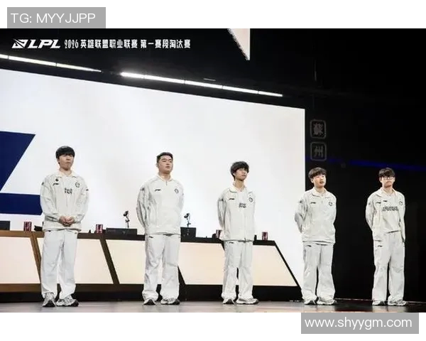 高校联赛精彩回顾IG团队配合展现出色默契与战术执行力MBA 高校联赛精彩回顾IG团队配合展现出色默契与战术执行力MBA