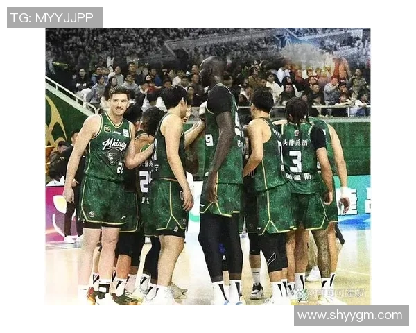 篮球明星受伤背后的故事与复出之路的挑战与希望