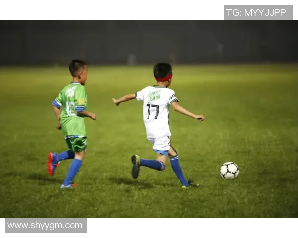 刘磊独家分享足球心得与技巧助你提升球技的秘密解析